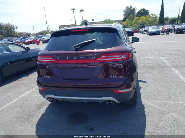 Lincoln MKC Select