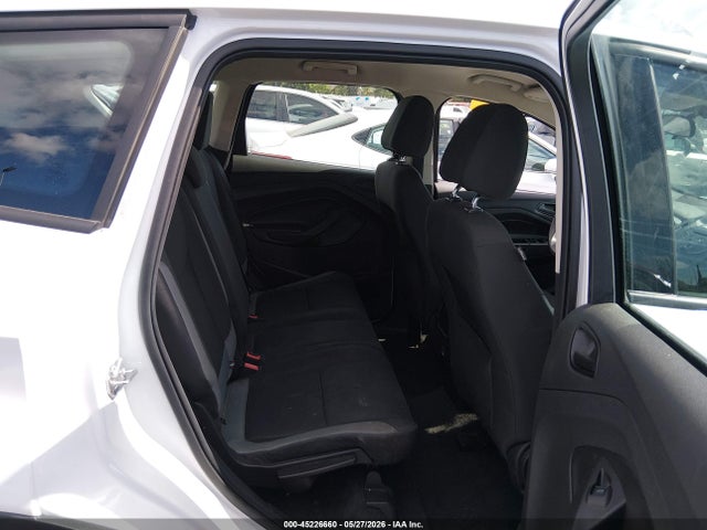 Ford Escape S