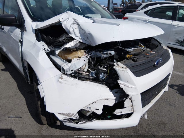 Ford Escape S