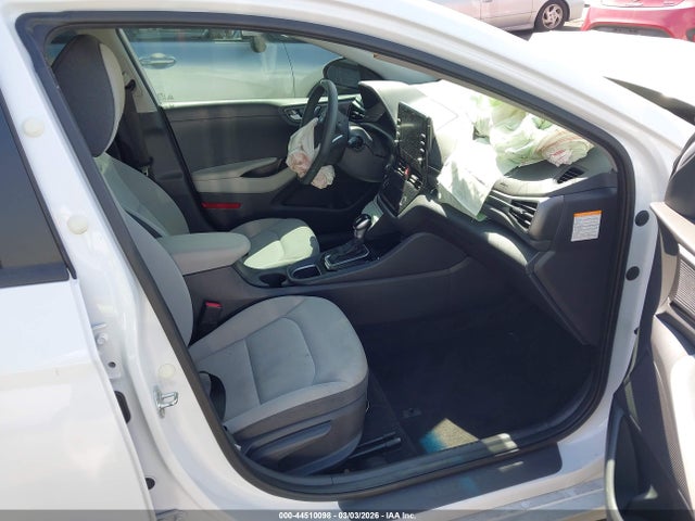 Hyundai Ioniq Blue