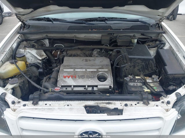 Toyota Highlander Limited V6