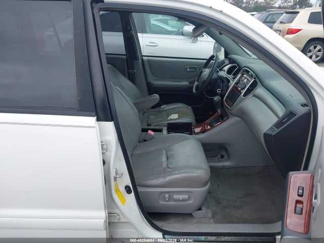 Toyota Highlander Limited V6