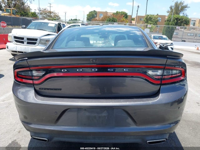 Dodge Charger Sxt Rwd