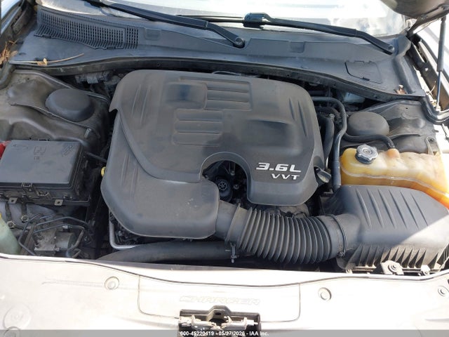 Dodge Charger Sxt Rwd