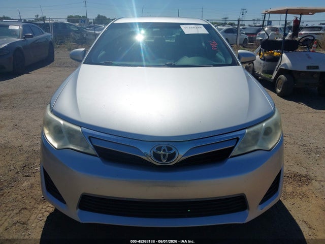 Toyota Camry Le