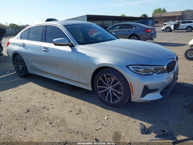 Salvage BMW 3 Series Image