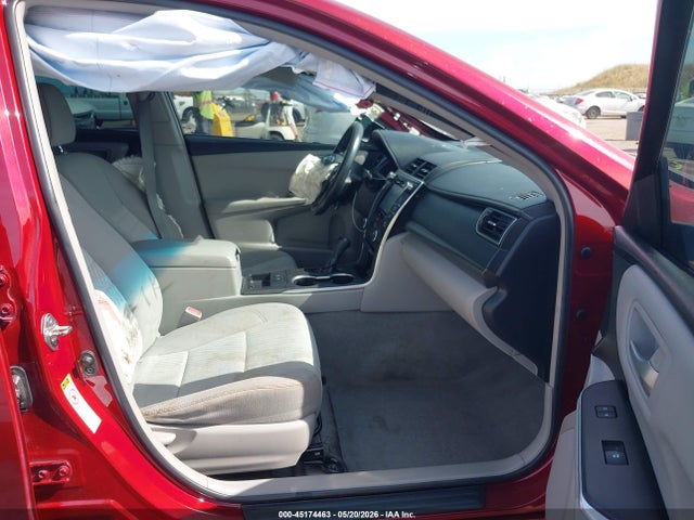 Toyota Camry Le