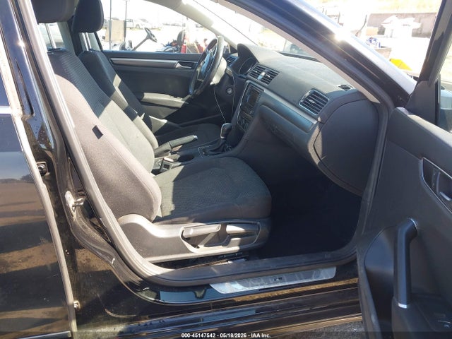 Volkswagen Passat 1.8t R-line