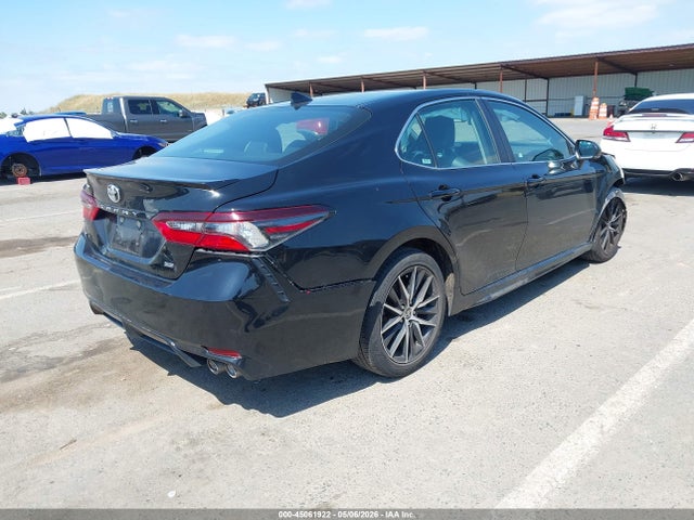 Toyota Camry Se