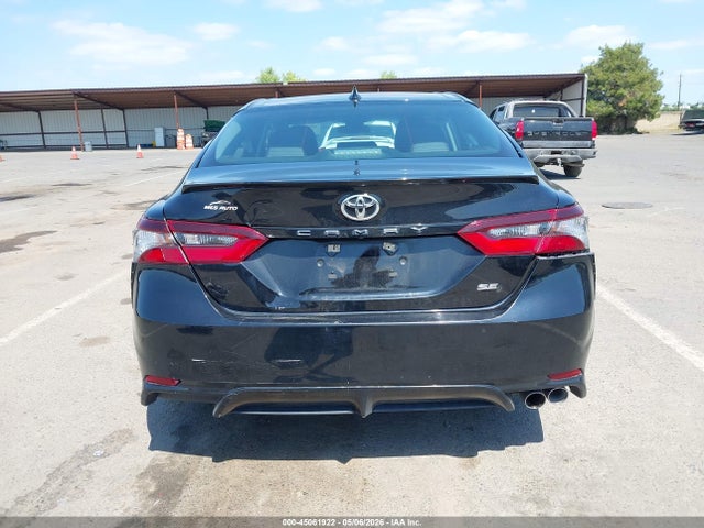 Toyota Camry Se