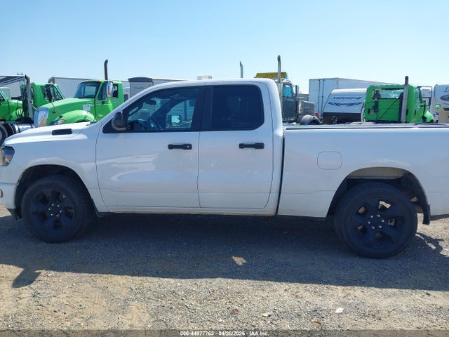 Ram 1500 Tradesman  4x4 6'4 Box