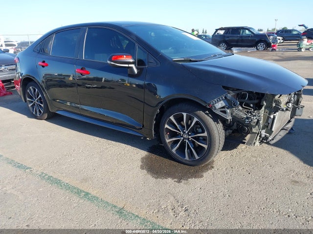 Salvage Toyota Corolla Image