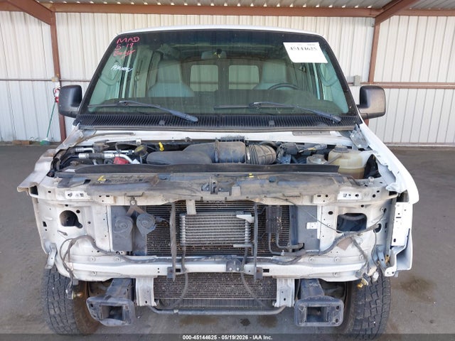 Ford E-150 Commercial