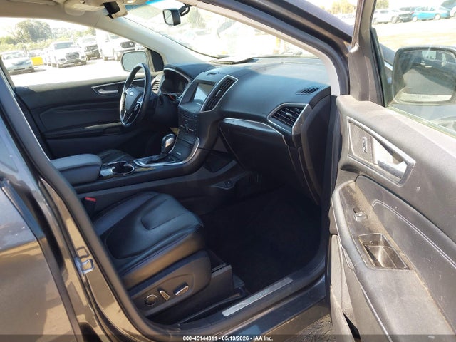 Ford Edge Titanium