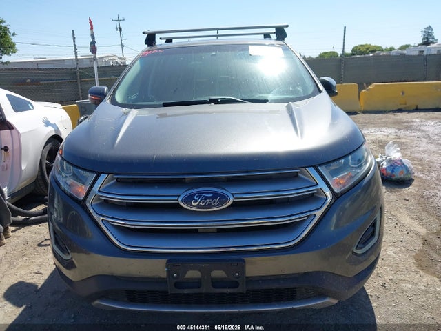 Ford Edge Titanium