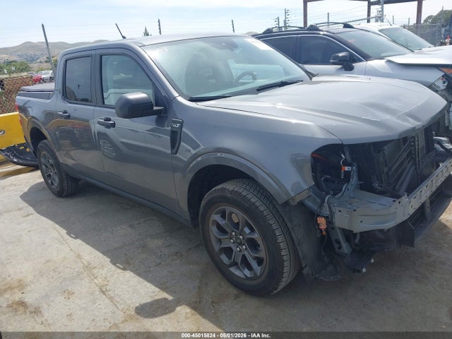Salvage Ford Maverick Image