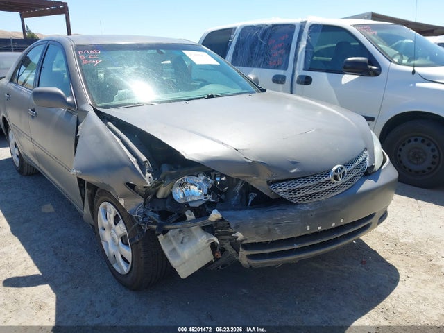 Toyota Camry Le