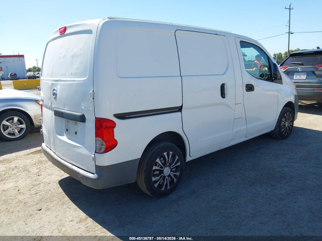 Nissan Nv S