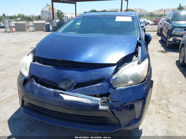 Toyota Prius Three