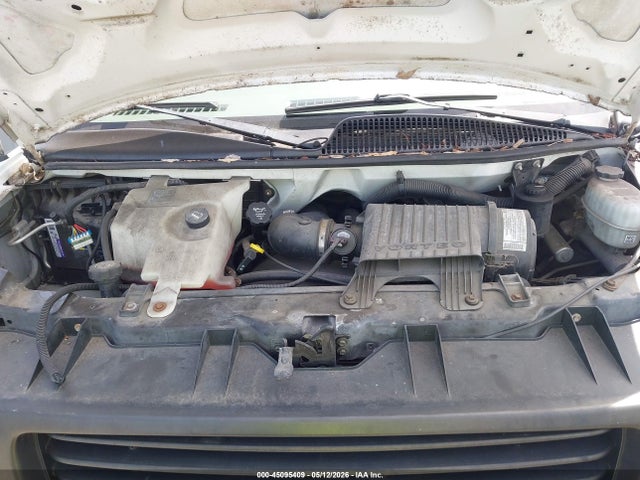 GMC Savana Standard