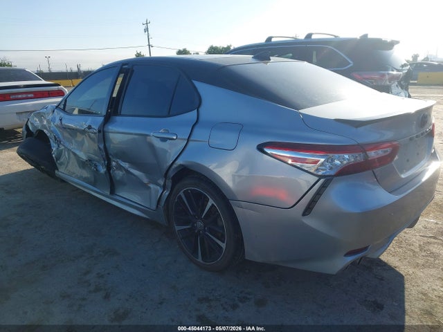 Toyota Camry Xse
