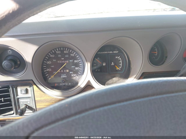 Dodge Ram Van B3500