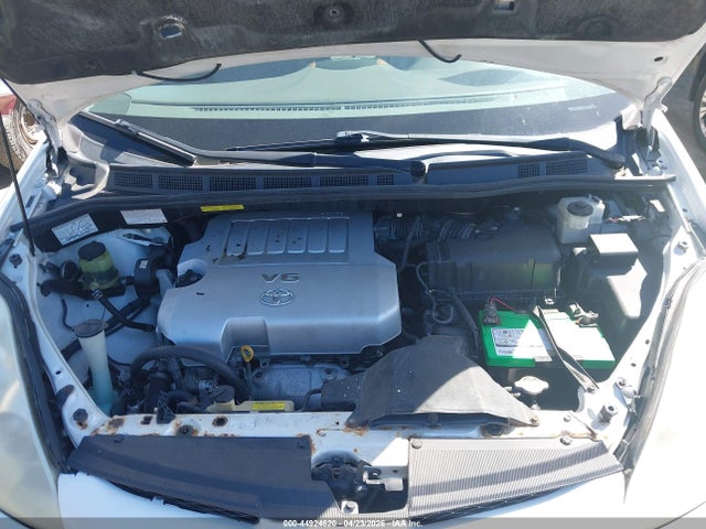 Toyota Sienna Xle