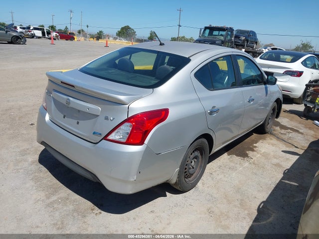 Nissan Versa 1.6 Sv