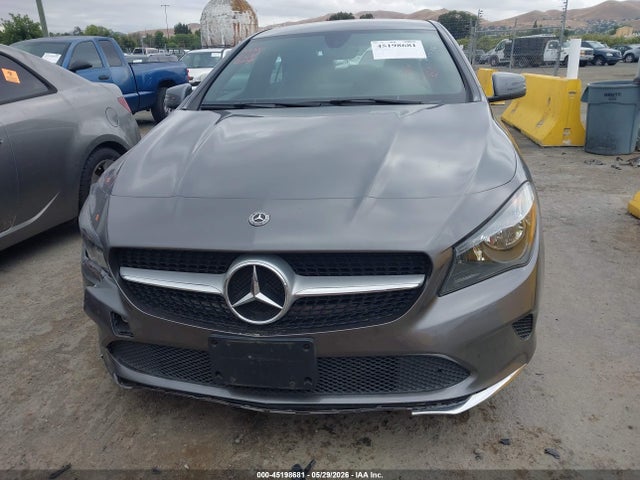 Mercedes-Benz Cla-class