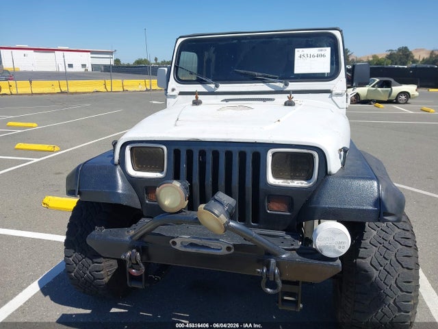 Jeep Wrangler S