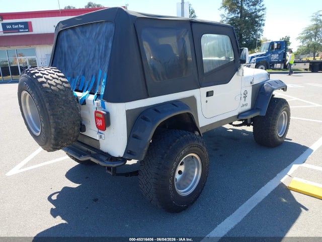 Jeep Wrangler S