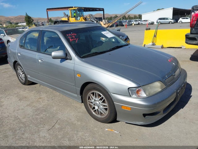 Salvage INFINITI G20 Image