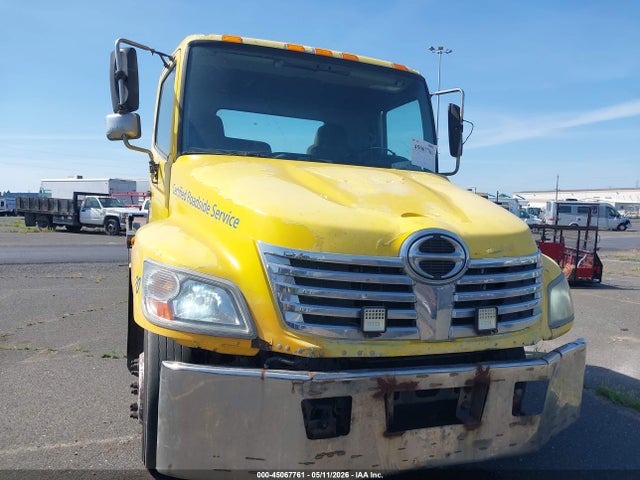 Hino 258