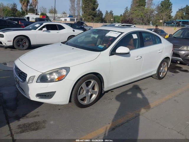 Volvo S60 T5