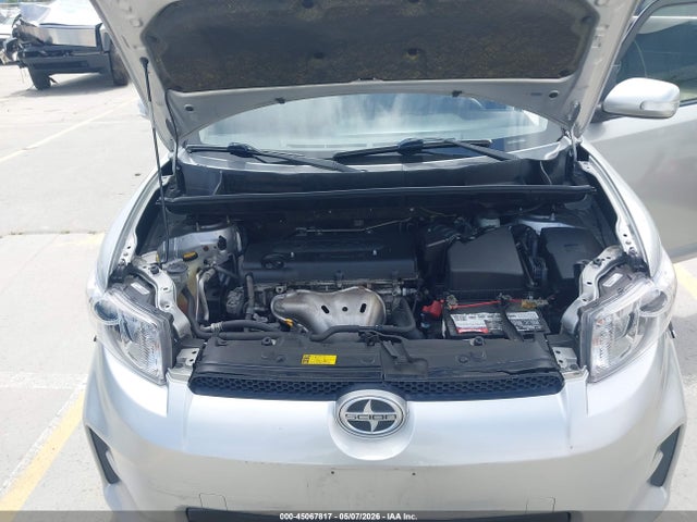 Scion xB
