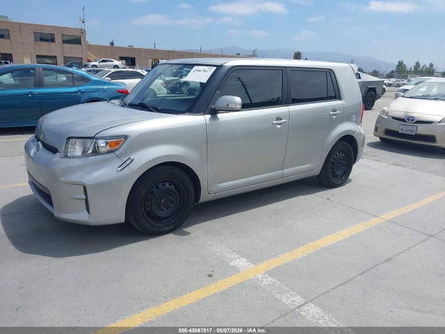 Scion xB