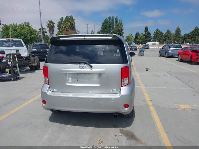 Scion xB