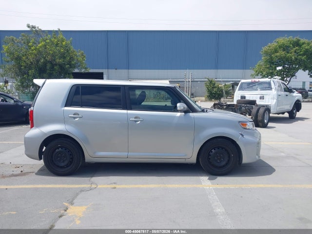 Scion xB