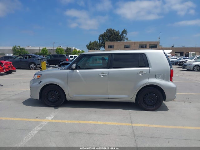 Scion xB