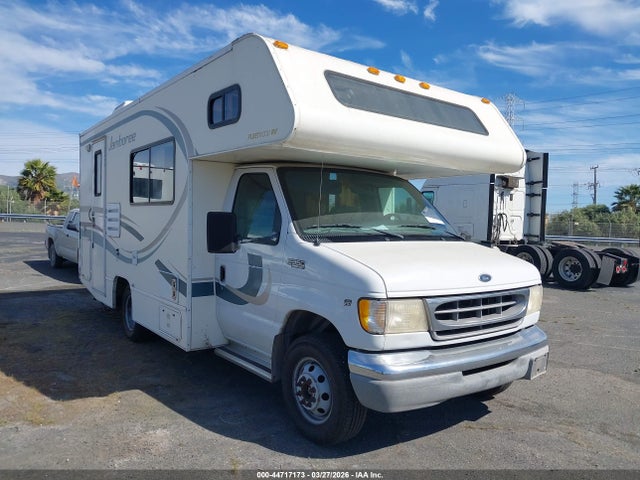 Salvage Ford E-350 Image