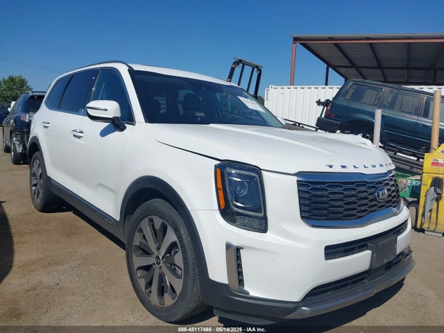 Salvage Kia Telluride Image
