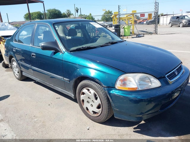 Salvage Honda Civic Image