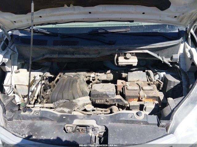 Nissan Nv