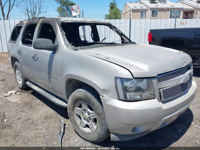 Salvage Chevrolet Tahoe Image
