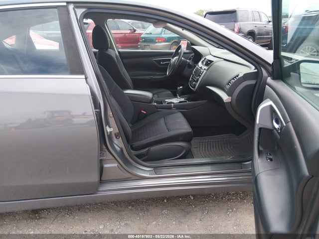 Nissan Altima 2.5 Sv