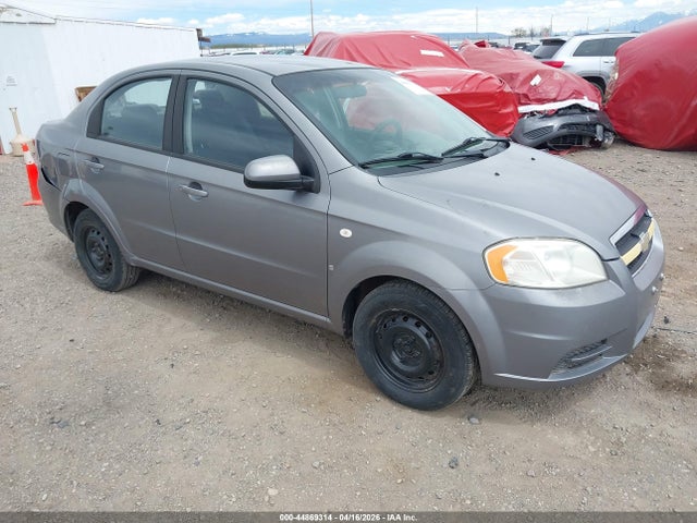 Salvage Chevrolet Aveo Image