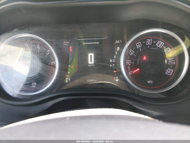 Dodge Challenger Sxt
