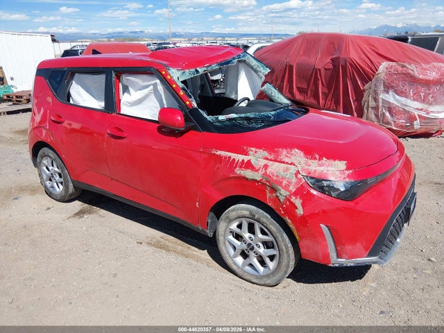 Salvage Kia Soul Image