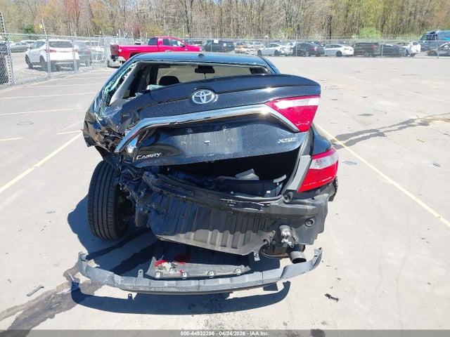 Toyota Camry Xse