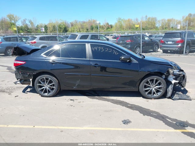 Toyota Camry Xse